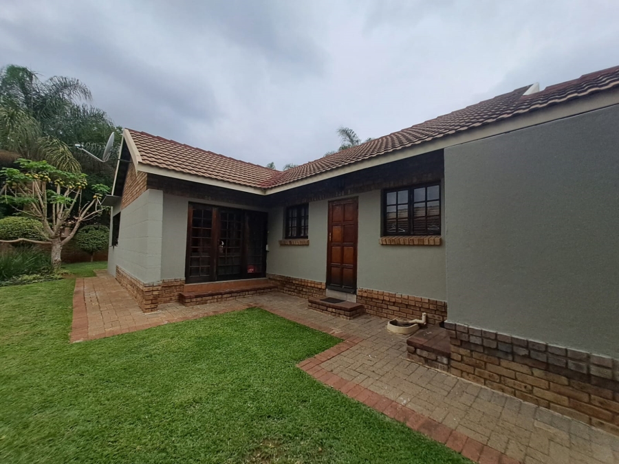 3 Bedroom Property for Sale in Waterval East North West